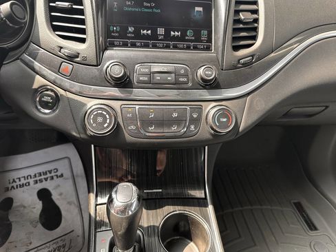Used 2019 Chevrolet Impala LS FWD image 14