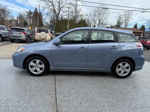 Used 2008 Toyota Matrix XR image 3