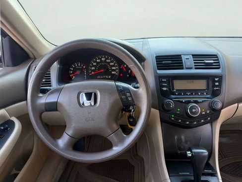 Used 2005 Honda Accord LX image 20