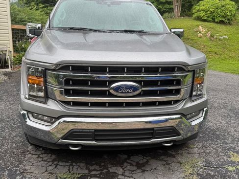 Used 2022 Ford F150 Lariat AWD/4WD image 3