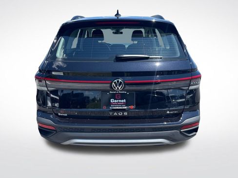 Certified 2025 Volkswagen Taos S AWD/4WD image 4