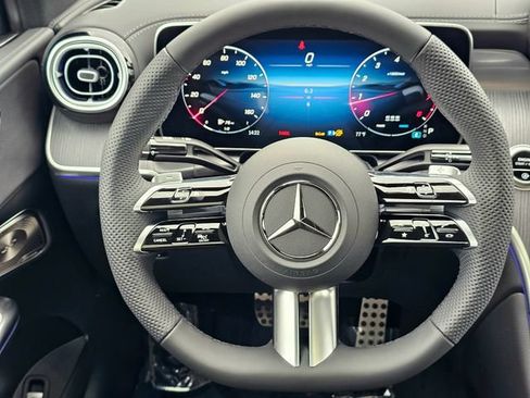 New 2027 Mercedes-Benz GLC 300 4MATIC image 32