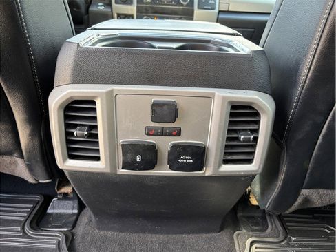 Used 2020 Ford F350 Lariat w/ Lariat Ultimate Package image 43