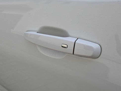 Used 2018 Chevrolet Camaro ZL1 image 9