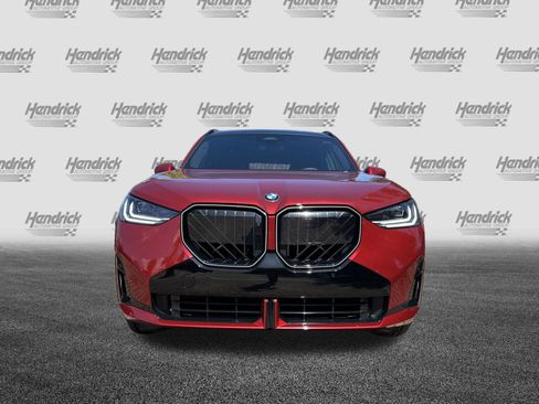 Used 2025 BMW X3 xDrive30i w/ Premium Package AWD/4WD image 3
