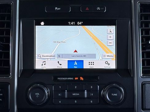 Used 2019 Ford F150 XLT w/ Equipment Group 302A Luxury image 15