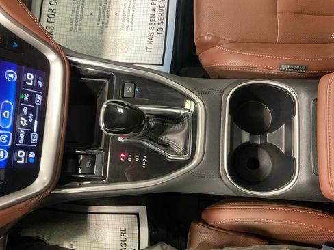 Used 2021 Subaru Outback Touring AWD/4WD image 16