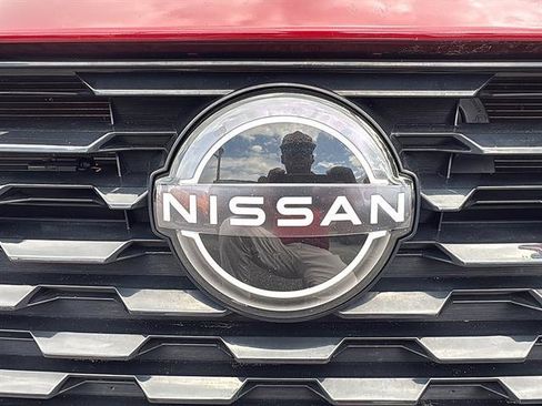 Used 2023 Nissan Altima 2.5 SR w/ SR Premium Package FWD image 11