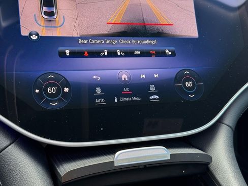 Certified 2022 Mercedes-Benz EQS 580 EQS 580 image 30