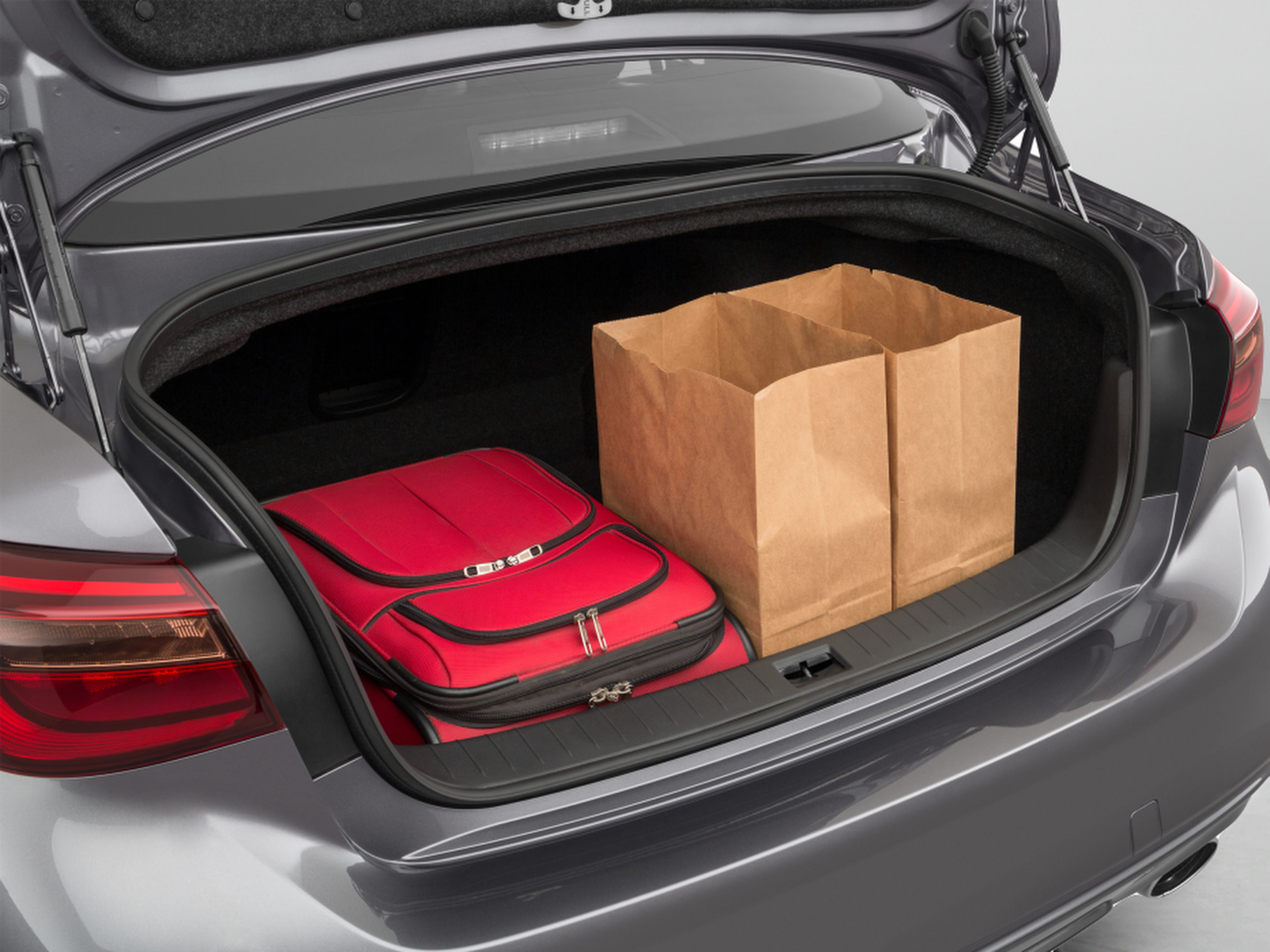 Used 2019 INFINITI Q50 Luxe w/ Essential Package (3.0T Luxe) RWD image 13
