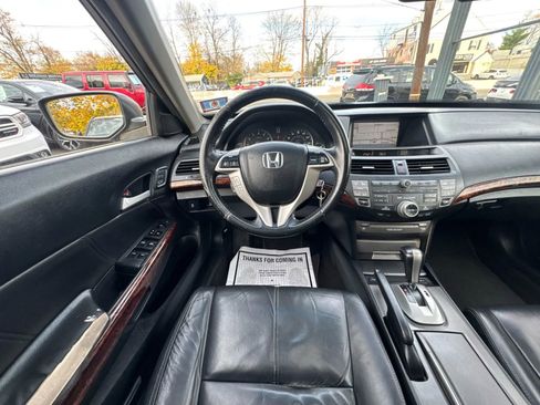 Used 2010 Honda Crosstour EX-L image 31