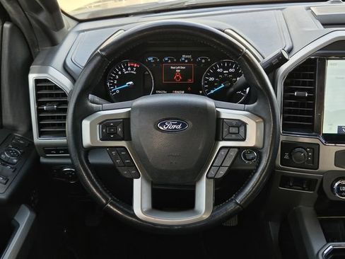 Used 2022 Ford F250 Lariat w/ Lariat Ultimate Package AWD/4WD image 23