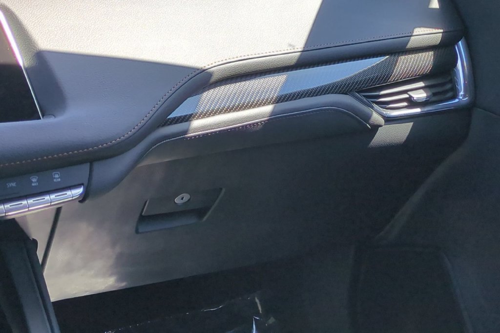 Certified 2023 Cadillac XT4 Sport w/ Cold Weather Package FWD image 23