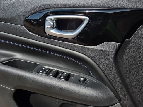 New 2026 Jeep Compass Latitude AWD/4WD image 36
