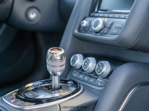 Used 2014 Audi R8 V8 image 52