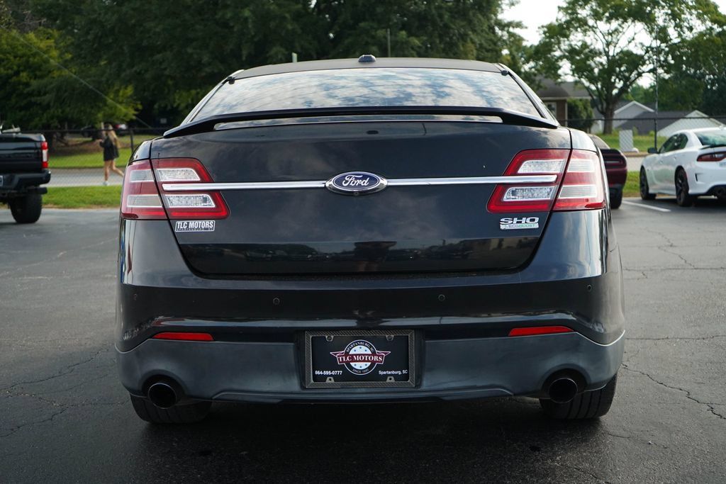 Used 2015 Ford Taurus SHO w/ Equipment Group 401A AWD/4WD image 21