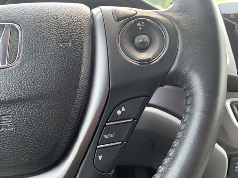 Used 2018 Honda Ridgeline RTL-T image 20