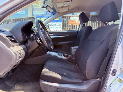 Used 2014 Subaru Outback 2.5i Premium AWD/4WD image 14