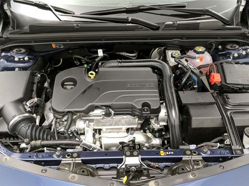 Used 2020 Chevrolet Malibu LT image 17