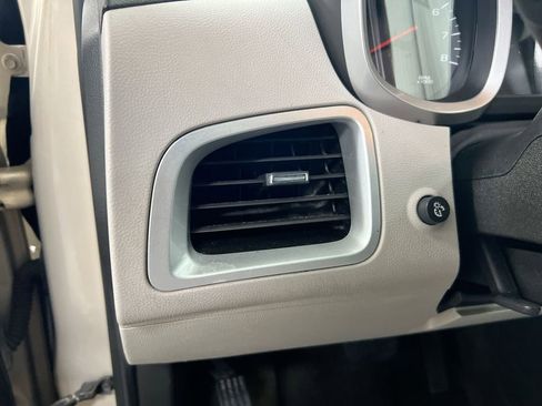 Used 2012 Chevrolet Equinox LT w/ Driver Convenience Package FWD image 18