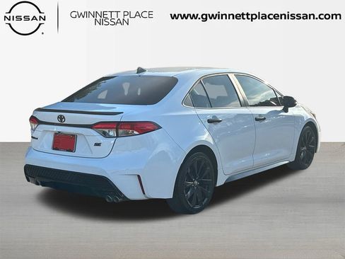 Used 2022 Toyota Corolla SE image 5