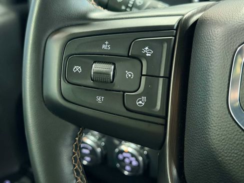 Used 2024 GMC Sierra 3500 AT4 image 23