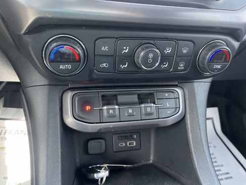 Used 2021 GMC Acadia AT4 w/ Trailering Package AWD/4WD image 19