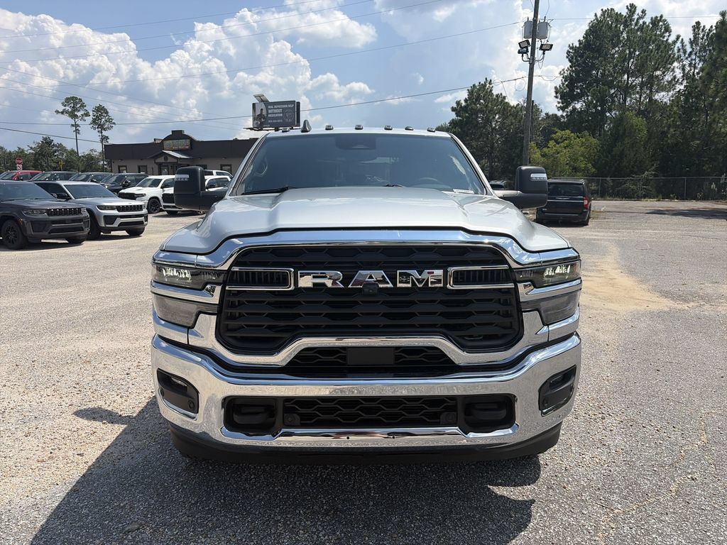 New 2027 RAM 3500 Big Horn AWD/4WD image 9