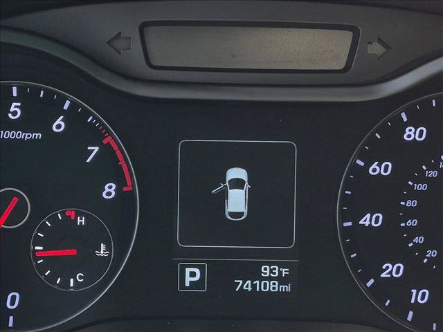 Used 2016 Hyundai Veloster Turbo w/ Option Group 04 FWD image 10