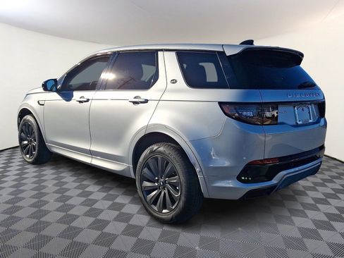 Used 2025 Land Rover Discovery Sport S image 2