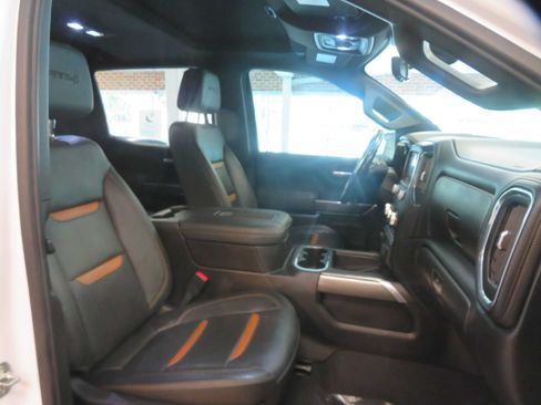 Used 2021 GMC Sierra 1500 AT4 w/ AT4 Value Package AWD/4WD image 26