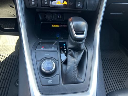 Certified 2024 Toyota RAV4 XSE w/ Advanced Technology Package AWD/4WD image 26