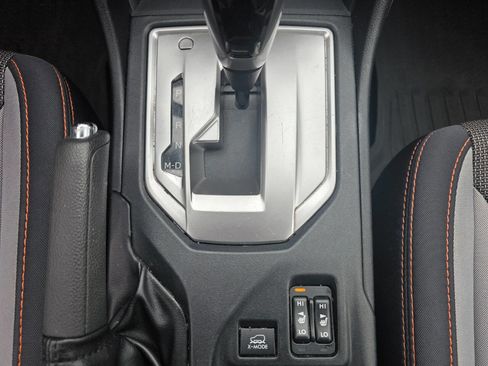 Used 2020 Subaru Crosstrek 2.0i Premium image 27