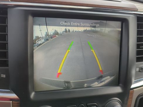 Used 2013 RAM 2500 Laramie w/ Cold Weather Group image 23