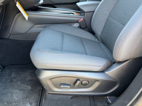 New 2026 Ford Explorer Active image 13