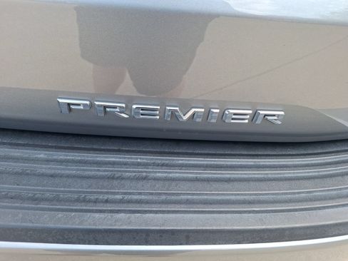 Used 2023 Chevrolet Tahoe Premier w/ Texas Edition RWD image 12