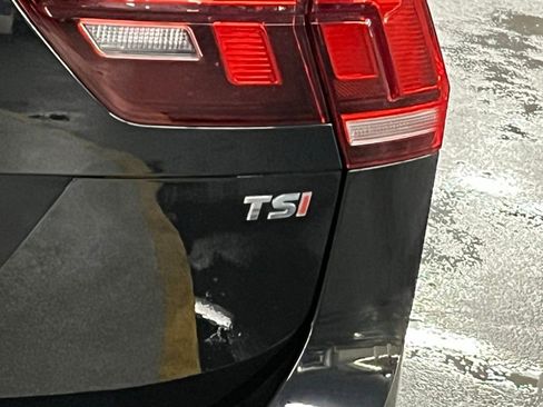 Used 2018 Volkswagen Tiguan S FWD image 31