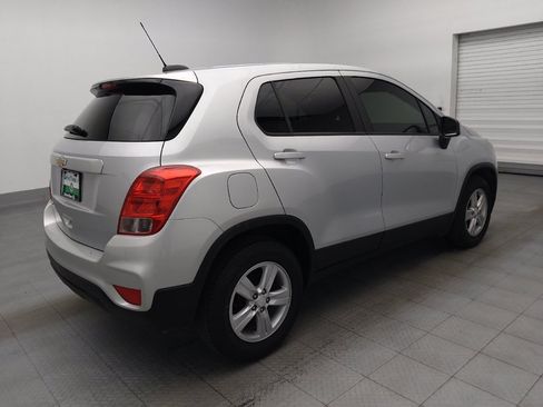 Used 2020 Chevrolet Trax LS w/ Tint and Cruise Package FWD image 10