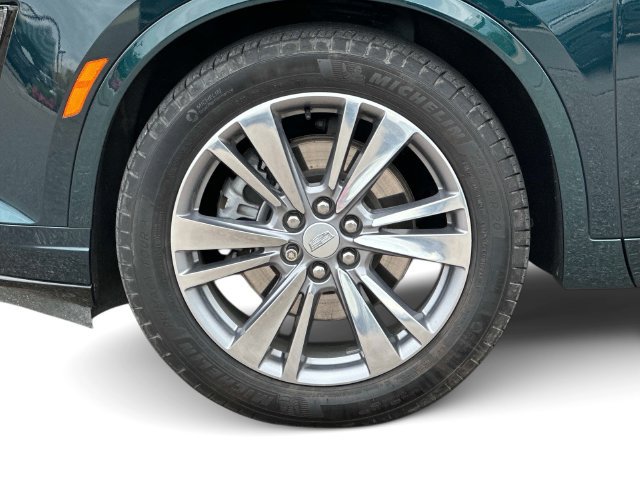 Used 2024 Cadillac XT6 Premium Luxury AWD/4WD image 10