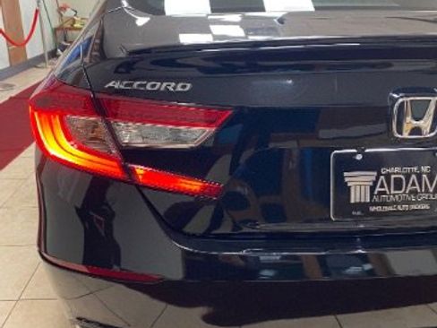 Used 2022 Honda Accord Sport image 13