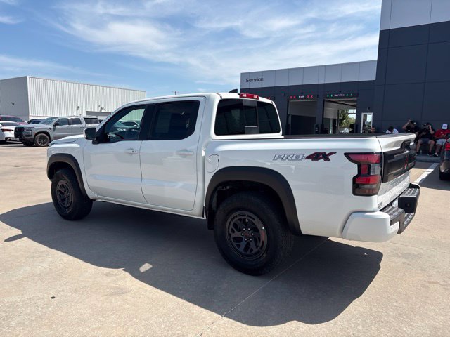 Used 2026 Nissan Frontier PRO-4X AWD/4WD image 4