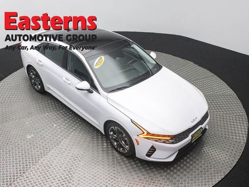 Used 2022 Kia K5 EX w/ EX Premium Package FWD image 3