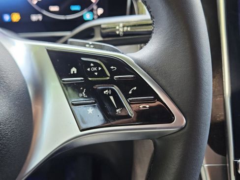 Certified 2025 Mercedes-Benz GLC 300 4MATIC image 18