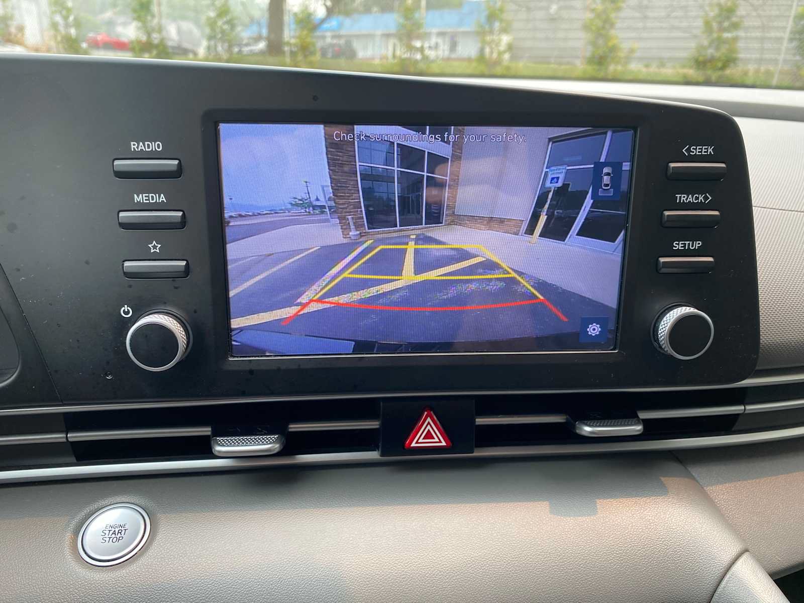 Used 2022 Hyundai Elantra SEL FWD image 19