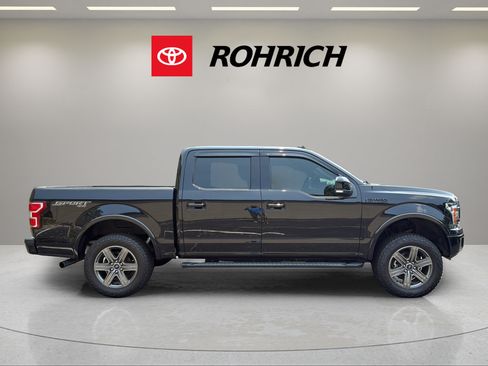 Used 2020 Ford F150 XLT w/ Equipment Group 302A Luxury AWD/4WD image 5