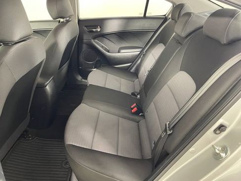 Used 2016 Kia Forte LX w/ LX Popular Plus Package FWD image 15