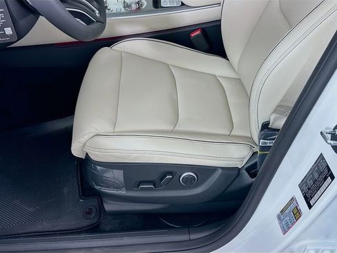 New 2026 Genesis GV70 2.5T Advanced image 21