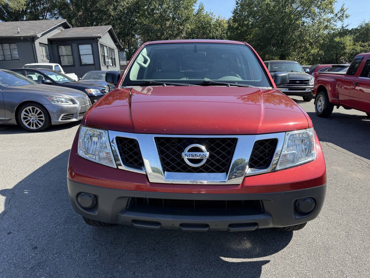 Used 2017 Nissan Frontier S RWD image 3
