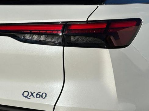 Certified 2023 INFINITI QX60 Luxe image 27