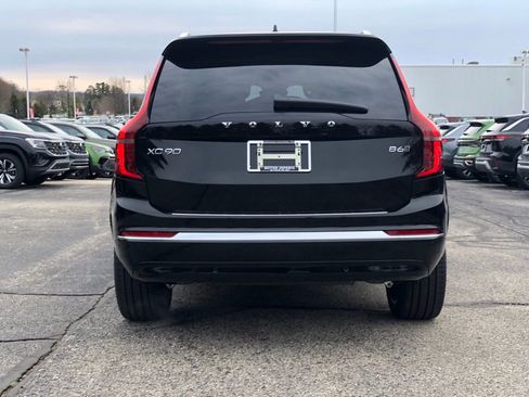 New 2026 Volvo XC90 B6 Plus w/ Protection Package Premier AWD/4WD image 6